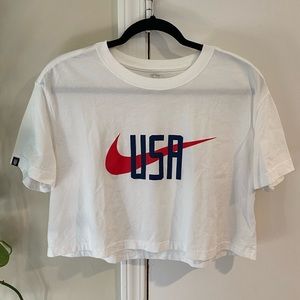 Nike Women’s Soccer Team USA crop tee